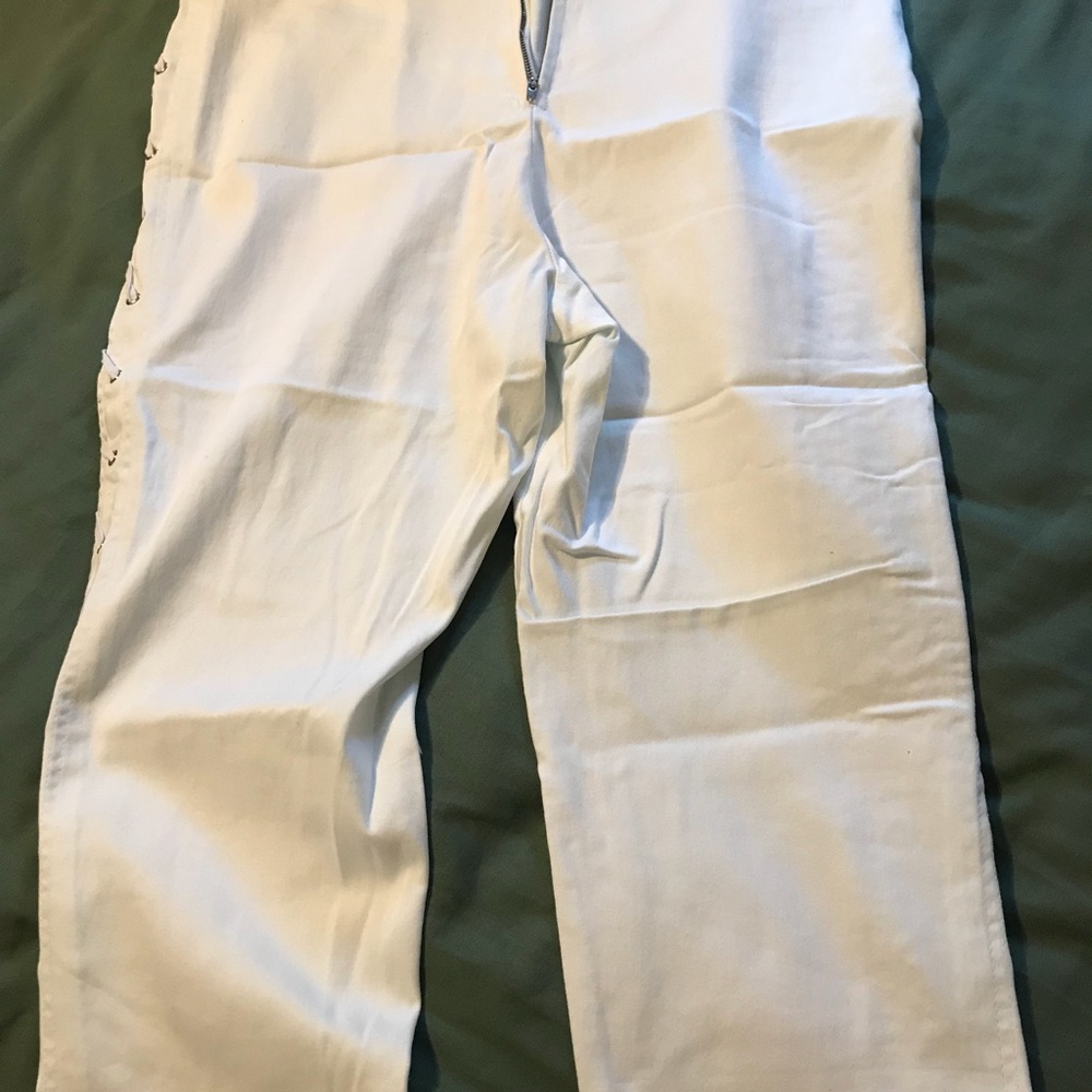 Pants - Picture 3 of 4